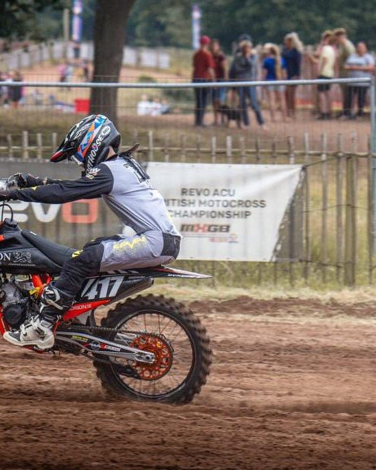 Motorsport ambassadors for Lyfelinez